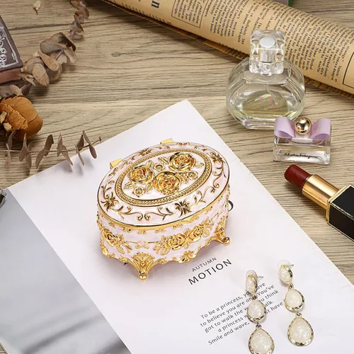 Miniatura 6 de Hipiwe Joyero de metal vintage, organizador ovalado con diseño de rosas, caja de almacenamiento para anillos, aretes, collar, regalo para mujeres