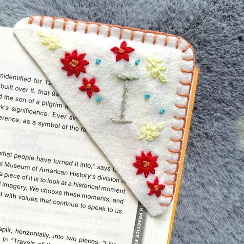 Miniatura 49 de Marcapáginas de esquina bordadas a mano personalizadas, Marcadores para mujeres, Marcador personalizado para los amantes de los libros, lindo Verde