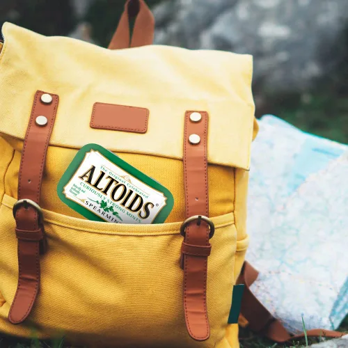 Miniatura 5 de Altoids - Mentas sabor hierbabuena, 1.76 onzas (12 paquetes)