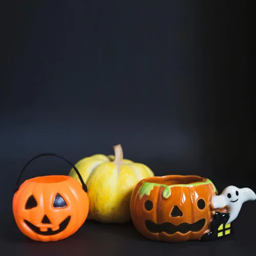 Miniatura 8 de 4E's Novelty Paquete de 24 mini cubos de calabaza para dulces de Halloween a granel para niños, bolsas de golosinas de Halloween, rellenos de bolsas