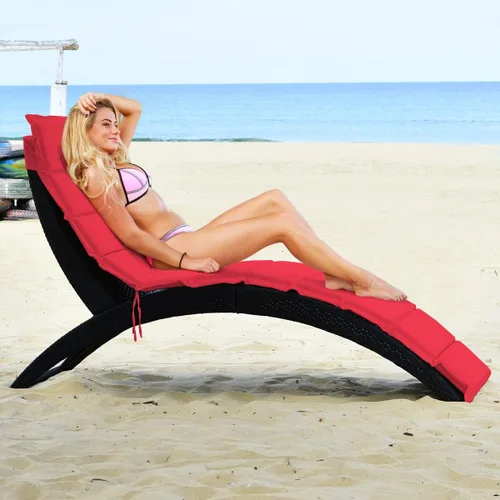 Miniatura 5 de COSTWAY Sillón plegable de ratán para exteriores, tumbona de mimbre para patio con cojín suave, soporte ergonómico con forma para tomar el sol, Rojo