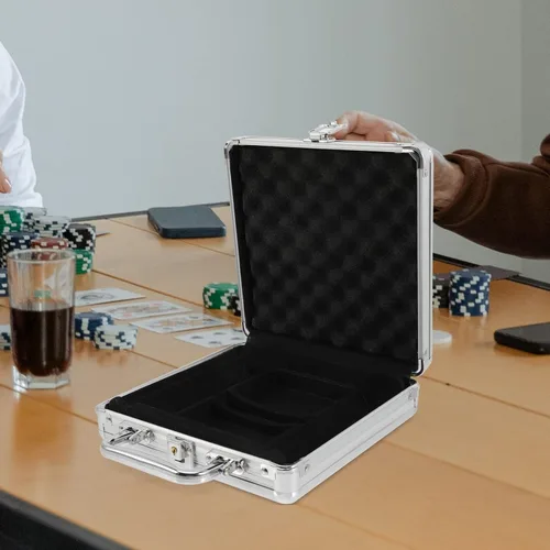 Miniatura 2 de Yardwe Club Poker Chip Holder Poker Chip Case Vacío Aluminio 300 Poker Chip Carrier Gran Capacidad Tarjetas de Poker Titular de Almacenamiento Caso