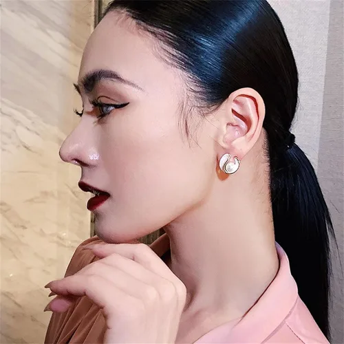 Miniatura 2 de Pearl Stud Earrings for Women Stainless Steel Unique Statement Small Pearl Enamel Button Statement Vintage Earring Jewelry
