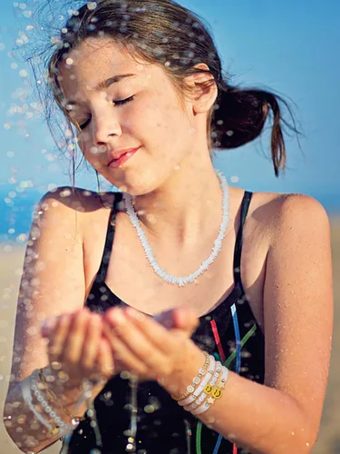 Miniatura 19 de Preppy Heishi - Juego de pulseras de surfista para niñas adolescentes, bonitos aretes estéticos, anillos estéticos preppy coloridos de oro blanco