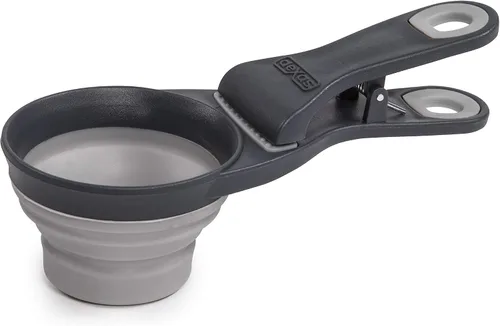 Miniatura 19 de Dexas Pets Cuchara KlipScoop Plegable Plegable para Comida Seca de Perro y Clip para Bolsa de Comida de Perro, Capacidad de 2 Tazas, Azul Pro Azul