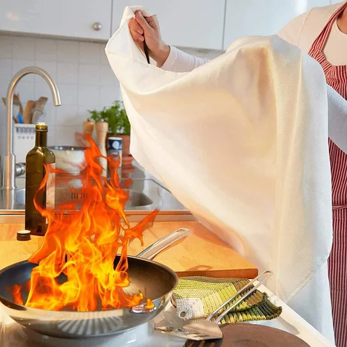 Miniatura 5 de TONYKO Mantas de emergencia contra incendios, protección ignífuga y aislamiento térmico diseñadas para cocina, chimenea, parrilla, automóvil, Blanco
