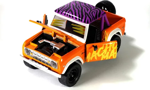 Miniatura 9 de Jada Toys WWE 1:24 1973 Ford Bronco - Coche fundido a presión con figura de Macho Man Randy Savage de 2.75 pulgadas, juguetes para niños y adultos