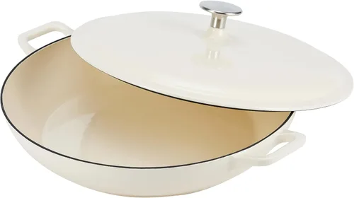 Miniatura 2 de Amazon Basics Cacerola Sartén Redonda de Hierro Fundido Esmaltado con Tapa para Horno, 3.3 Cuartos, Blanco