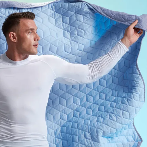 Miniatura 3 de SLEEP ZONE Manta refrescante para personas que duermen con calor (50 x 60 pulgadas), manta de verano de doble cara, ligera y portátil para gimnasio