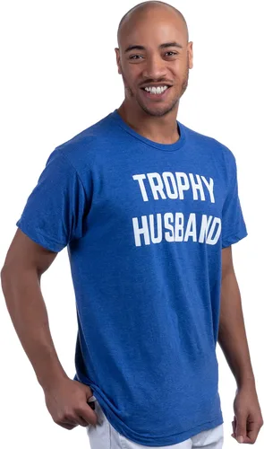 Miniatura 3 de Trophy Husband - Funny Hubby Dad Joke Groom Humor Matrimonio Aniversario Camiseta para hombre