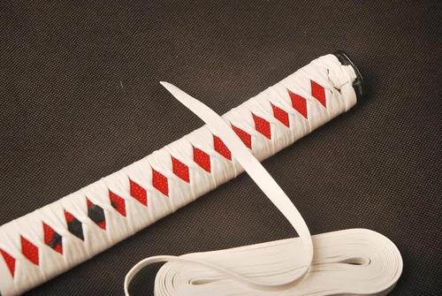 Miniatura 3 de Cordón blanco de la envoltura de Ito Tsukamaki Sageo del cuero de la PU para las espadas samurai