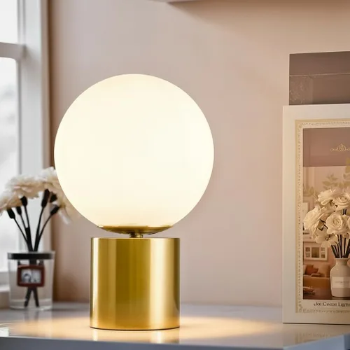 SOTTAE Lámpara de mesa moderna de globo dorado de 11 pulgadas, lámpara de mesa redonda vintage de mediados de siglo con pantalla de vidrio blanco