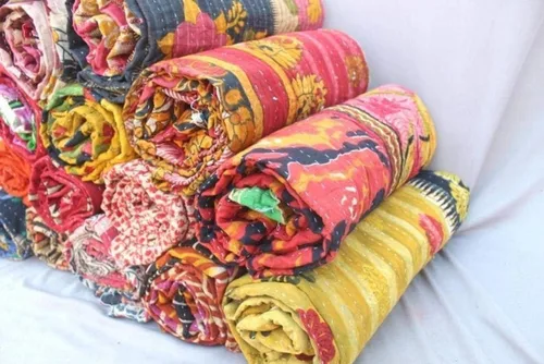 Miniatura 2 de DIYANA IMPEX Venta al por mayor, lote mixto de cobijas tribales Kantha reversibles, vintage, de algodón, para cama, hechas con parches antiguos