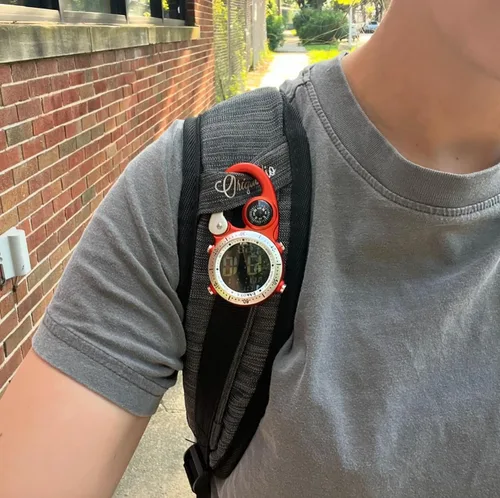 Miniatura 4 de Dakota Clip digital, reloj de clip, alarma, cronómetro, temporizador y reloj de doble hora, regalos al aire libre para hombres y mujeres, uso