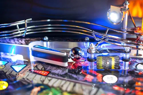Miniatura 17 de Stern Pinball Calabozos y dragones con información privilegiada conectada, Pro Edition Arcade Pinball Machine