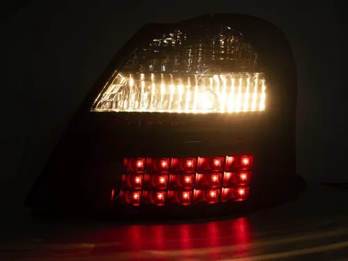 Miniatura 5 de Par de luces traseras LED de freno trasero negro compatible con Yaris Hatchback 2006 2007 2008