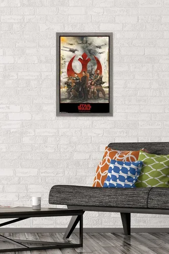 Miniatura 2 de Trends International Star Wars: Rogue One - Póster de pared de montaje, 14.725 x 22.375 pulgadas, versión enmarcada de madera de granero