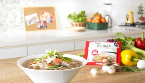 Miniatura 5 de adhesivos Nuevos [SAPPORO ICHIBAN] Fideos Ramen, Sabor Salsa de Soja Original, Fideos Instantáneos Japoneses de Probada Calidad N.º 1 (3.5 Oz)
