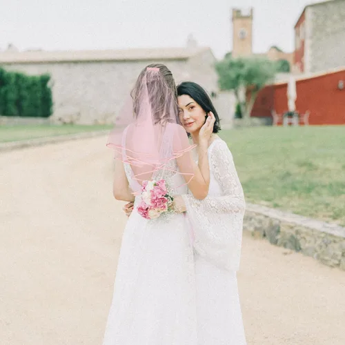 Miniatura 6 de Adorainbow Decoraciones de Halloween, velo de novia de boda, velo de novia rosa, velos cortos de tul con borde de cinta con peine para boda