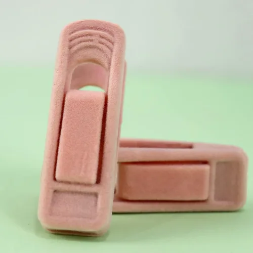 Miniatura 6 de Trgowaul Perchas de terciopelo rosa claro: clips de dedo fuertes para perchas finas, perfectas para trajes, faldas, pantalones y ropa de bebé