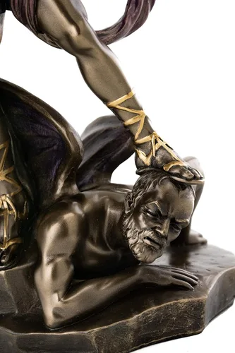 Miniatura 6 de Estatua de escritorio de San Miguel Arcángel.