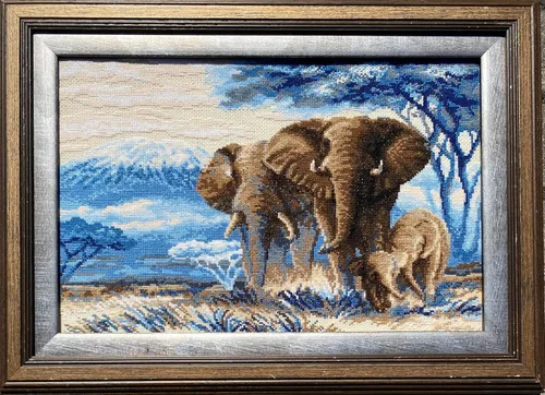 Miniatura 7 de RIOLIS 1144 - Elefantes en la Sabana - Kit de Punto de Cruz Contado 15¾" x 11¾" Zweigart 14 qt Lino AIDA 20