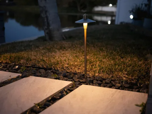 Miniatura 8 de Kit de iluminación LED de latón de 12 V (6 focos al aire libre, 2 luces de camino) con transformador de bajo voltaje de 100 W para casa, patio