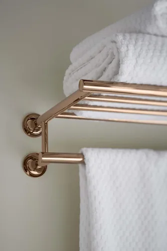 Miniatura 4 de KOHLER 14381-CP Purist Hotelier - Estante para toallas de baño, soporte para toallas de baño, cromo pulido