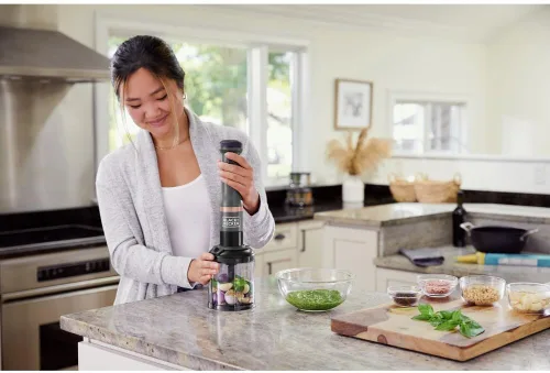 Miniatura 7 de BLACK+DECKER Kitchen Wand - Batidora de inmersión inalámbrica, juego de múltiples herramientas 4 en 1, batidora de mano con base de carga, gris