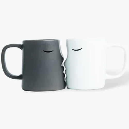 Miniatura 9 de Occasionals - Juego de tazas de pareja besándose, regalo de boda para parejas 2025, regalos de compromiso, Día de San Valentín, lindas tazas de café