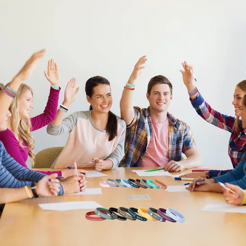 Miniatura 4 de CHENGU 100 pulseras de silicona con cita motivacional a granel, pulseras de goma inspiradoras de colores para agradecimiento a los empleados