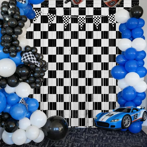 Miniatura 5 de Decoraciones de cumpleaños de coches, 2 cortinas de flecos de aluminio de carreras y 1 paquete de pancarta de bandera a cuadros para accesorios