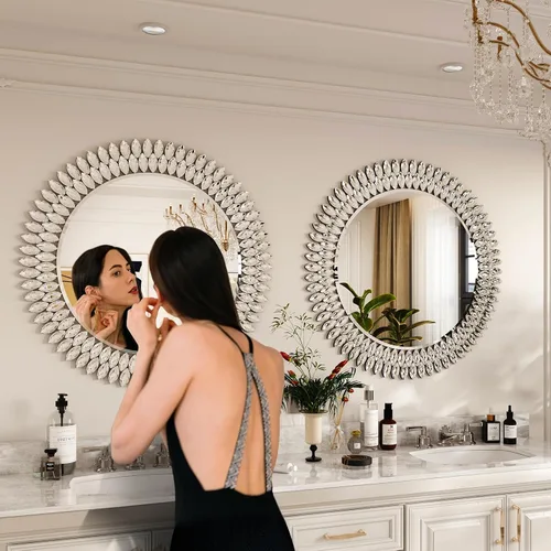 Miniatura 5 de Kelly Miller Espejo redondo con joyas para decoración de pared, espejo de pared decorativo moderno de 26 pulgadas con diamantes de lujo, espejo