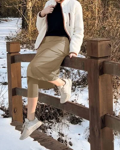 Miniatura 3 de Aurgelmir Falda de tenis para mujer con leggings capri, faldas de golf de longitud hasta la rodilla, faldas atléticas largas para mujer con bolsillos