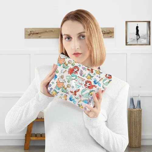Miniatura 6 de WZMPA Bolsa de cosméticos de sirena de princesa, regalo para fanáticos de cuentos de hadas, con la frase "You Are Braver Stronger Beautiful Than You