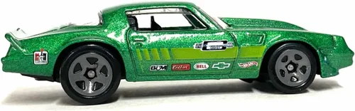 Miniatura 4 de Hot Wheels '81 Camaro, entonces y ahora 10/10