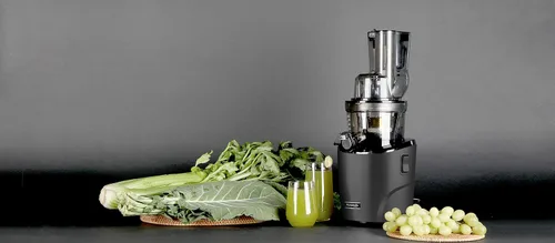 Miniatura 4 de Kuvings Exprimidor lento entero REVO830 Máquina exprimidora de presión fría – Canales de alimentos extra anchos de 3.465 in y 1.890 in – Motor Negro