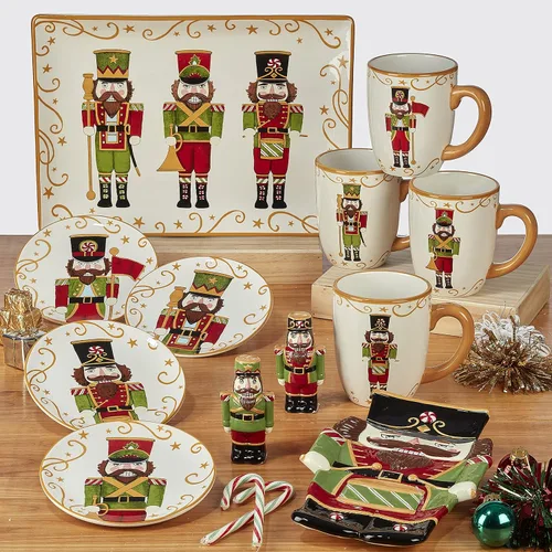 Miniatura 7 de Certified International Holiday Magic Nutcracker - Juego de 4 platos de postre/ensalada de 9 pulgadas, multicolor, mediano, juego de 4