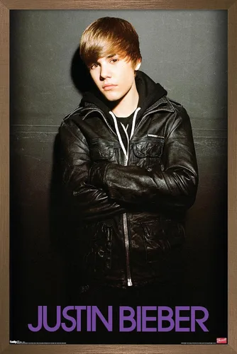 Miniatura 12 de Trends International Justin Bieber - Póster de pared de amor, 14.725 x 22.375 pulgadas, versión enmarcada de madera de granero