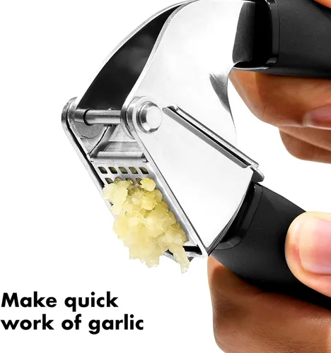Miniatura 4 de OXO Good Grips Prensador de ajos de acero inoxidable