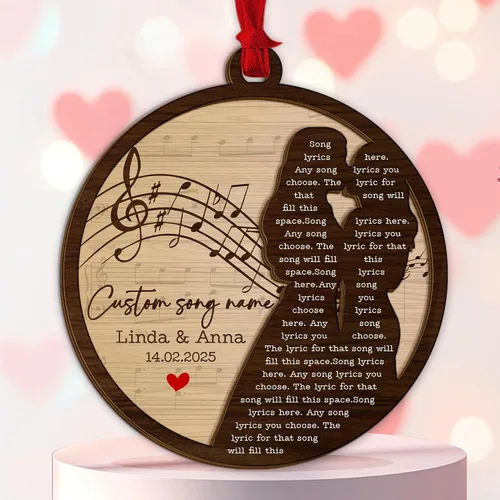Miniatura 22 de Adorno personalizado para el primer aniversario, recuerdo romántico de corazón de cerámica con nombres y año, regalo para parejas, decoración única