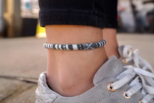 Miniatura 20 de Made by Nami Surfer Anklet for Men and Women Waterproof and Adjustable Surfer Ankle Bracelet String Ankle Bracelet Beach Accessory for Ethnic Hippie