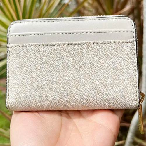 Miniatura 5 de Michael Kors Jet Set MK Sherbert - Funda para tarjetas de viaje MD con cremallera Light Sand Cartera con cremallera