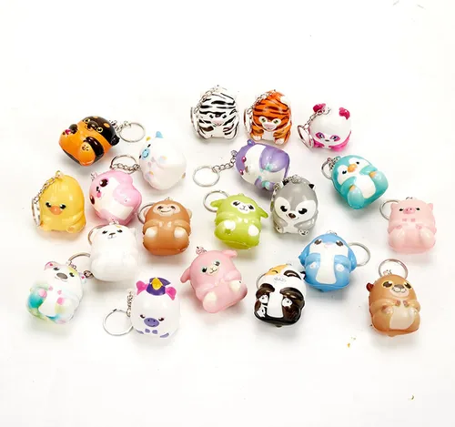 Miniatura 6 de Paquete de 20 llaveros de animales esponjosos, juguetes para fiestas, mini animales, alivio del estrés, juguetes para apretar, regalo de cumpleaños