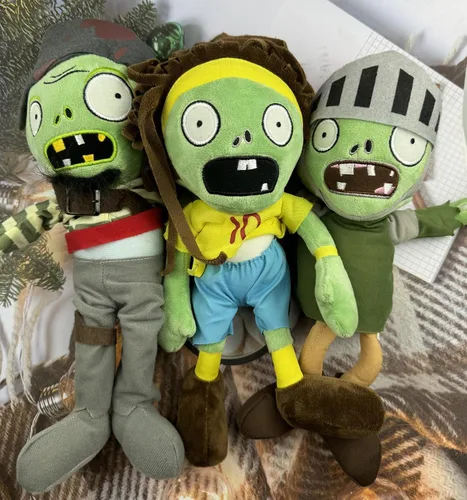 Miniatura 5 de JHESAO Juego de 3 piezas de zombis de peluche de plantas y zombis, capitán zombi, 1 2 muñecos zombies de caballero suave, muñeca de peluche PVZ