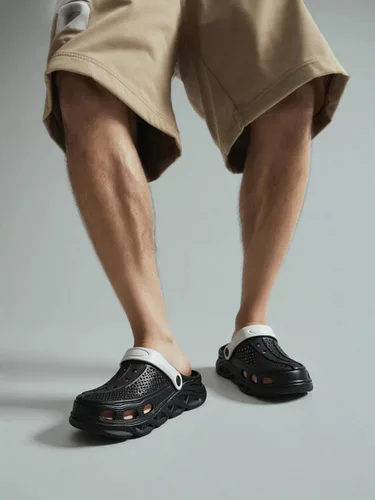 Miniatura 3 de Zuecos con forro de piel para mujer y hombre, pantuflas cálidas y mullidas, zapatos de jardín de invierno, sandalias para interiores y exteriores