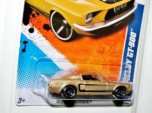 Miniatura 3 de Hot Wheels 2011 Muscle Mania 1/10 Oro '67 Shelby GT-500 101/244