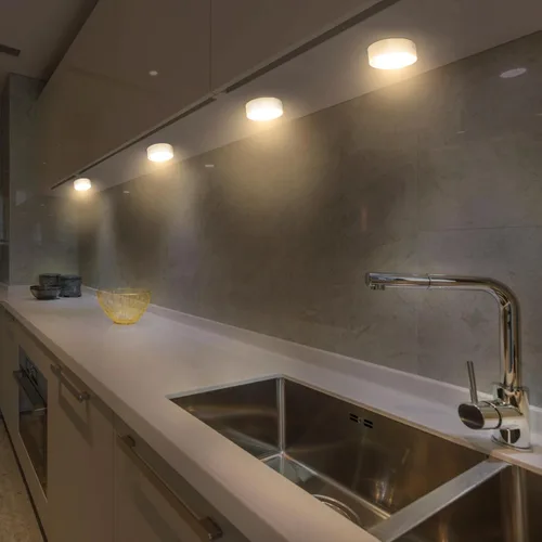 Miniatura 5 de Luces LED de disco de control remoto, paquete de 4 luces LED recargables debajo de la encimera con control remoto funcional, lámpara inalámbrica