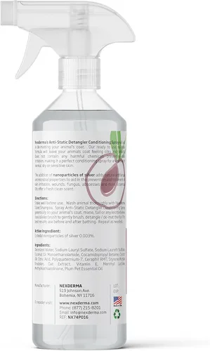 NEXDERMA Spray acondicionador antiestático desenredante para perros y gatos, fórmula para calmar la piel sensible con aroma a ciruela, sequedad con