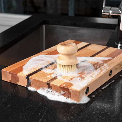 Miniatura 4 de CLARK'S Cepillo de jabón y exfoliante para tabla de cortar de Limpia tus tablas de cocina, cuencos, encimeras y utensilios de forma natural A base